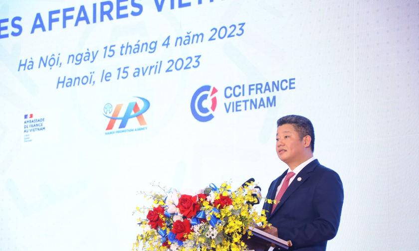 Phó Chủ tịch UBND TP Hà Nội Nguyễn Mạnh Quyền phát biểu khai mạc Diễn đàn.