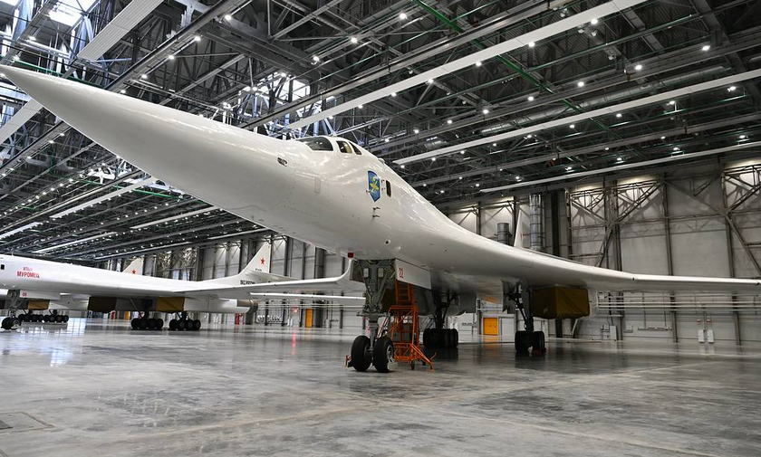 Máy bay ném bom chiến lược Tu-160M của Nga.