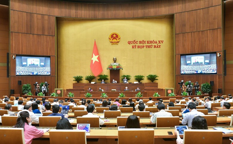 Quang cảnh phiên họp.