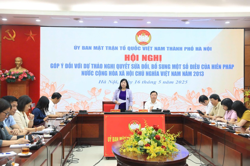 Các đại biểu tại Hội nghị.