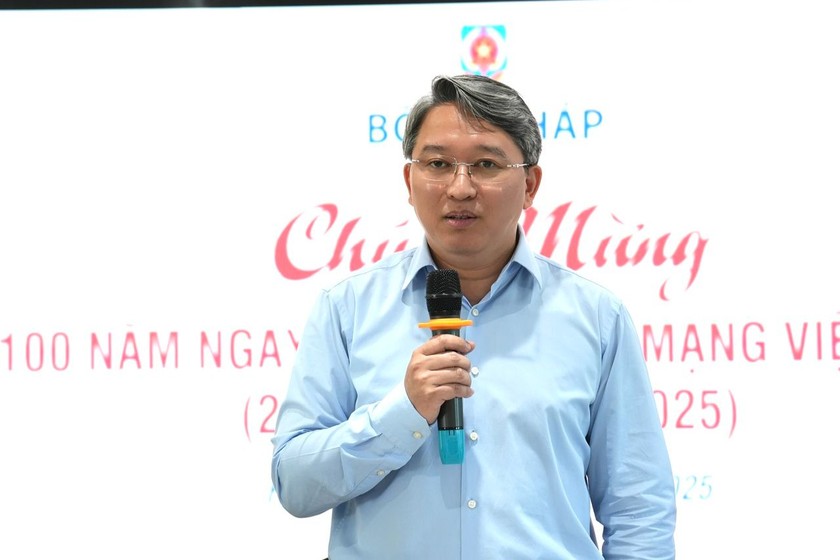 Bộ trưởng Nguyễn Hải Ninh phát biểu tại cuộc gặp.