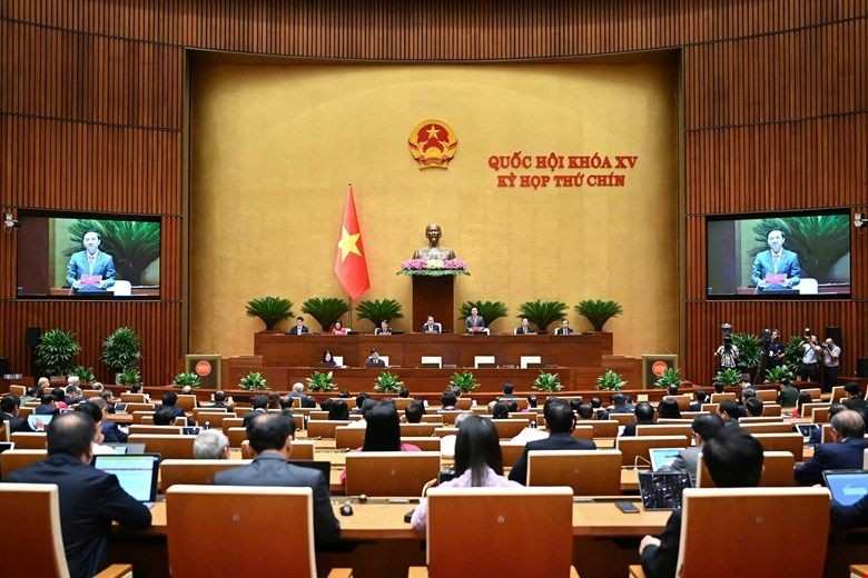 Quang cảnh phiên họp.