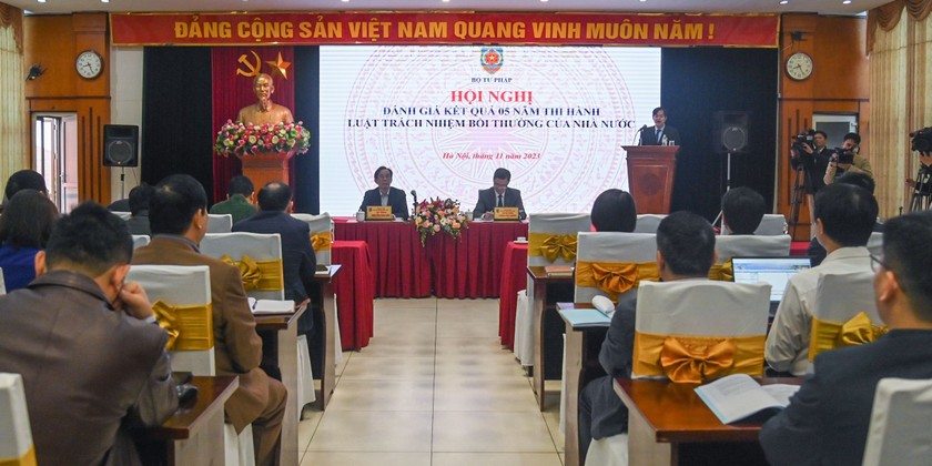 Toàn cảnh Hội nghị.