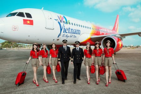 Rộn ràng ngày hội tuyển dụng tiếp viên Vietjet 