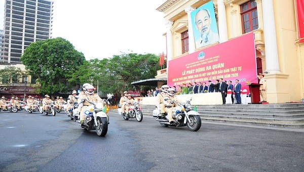 Lực lượng Cảnh sát Giao thông ra quân đợt cao điểm 