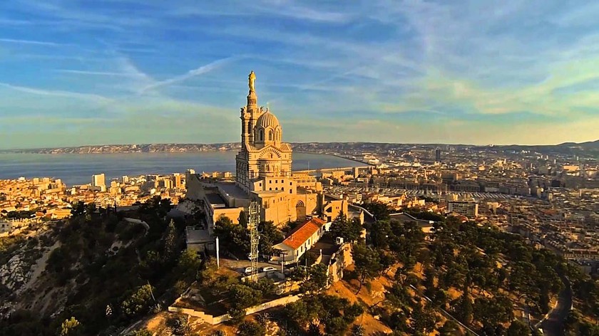 Nhà thờ Notre Dame de la Garde - Kỳ quan tuyệt hảo của nước Pháp