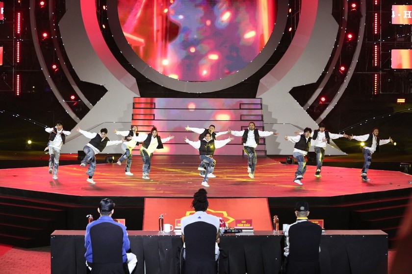 KALLUS được khán giả biết đến nhiều hơn sau khi đạt giải tư Dalat Best Dance Crew 2023 - Hoa Sen Home International Cup.