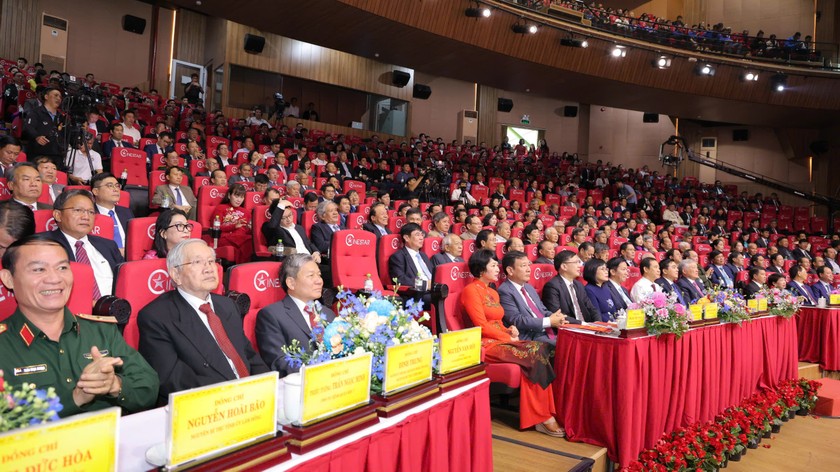 Lãnh đạo, nguyên lãnh đạo các tỉnh Lâm Đồng, Đắk Nông, Bình Thuận tham dự buổi lễ.