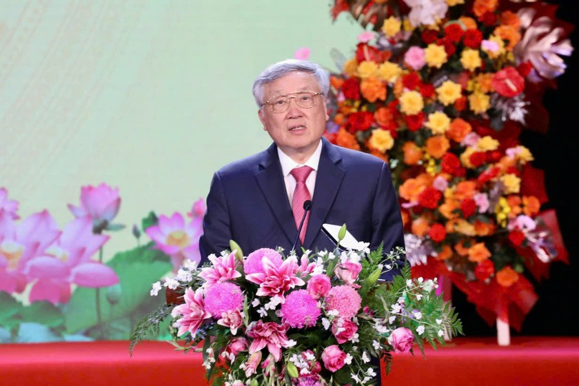 Ủy viên Bộ chính trị, Phó Thủ tướng Thường trực Nguyễn Hoà Bình phát biểu tại buổi lễ.