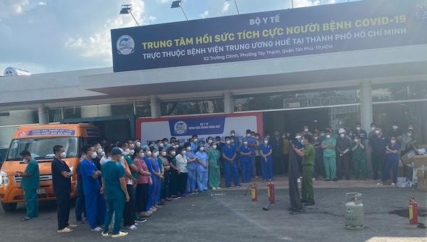 Trung tâm hồi sức tích cực người bệnh COVID-19 là nơi điều trị bệnh nhân tuyến cuối nặng, nguy kịch do Bệnh viện TƯ Huế phụ trách tại TP HCM.