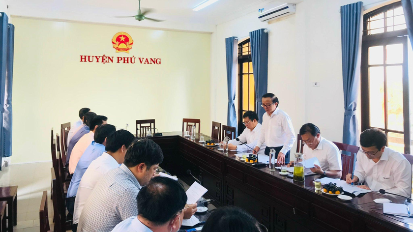 Ông Nguyễn Đại Phúc (Giam đốc điện lực Thừa Thiên Huế) mong muốn chính quyền tiếp tục đồng hành, giúp đỡ ngành điện nhiều hơn nữa.