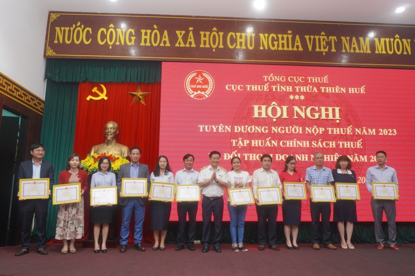 Các đơn vị được tuyên dương