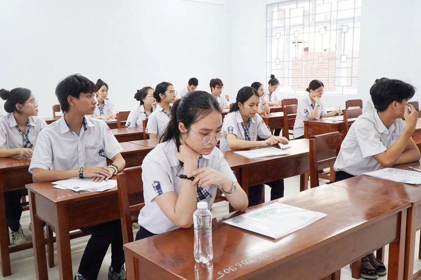 Nhờ làm tốt công tác thi học sinh giỏi cấp tỉnh nên những năm gần đây, Thừa Thiên Huế đã khẳng định vị trí trong top đầu cả nước về kết quả thi chọn học sinh giỏi quốc gia (Ảnh minh hoạ)