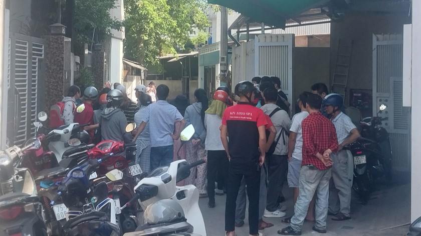 Người dân bàng hoàng sau vụ án mạng nghiêm trọng xảy ra.