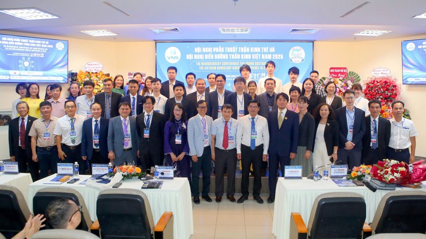Trong 2 ngày, Hội nghị đã được nghe, phân tích gần 100 báo cáo 