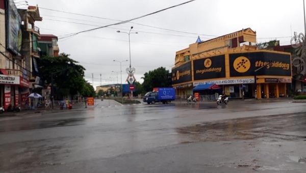 Đoạn đường Ngô Quyền (TP. Hải Dương) đã  bị phong tỏa khi phát hiện 4 ca mắc Covid -19 chưa rõ nguồn lây