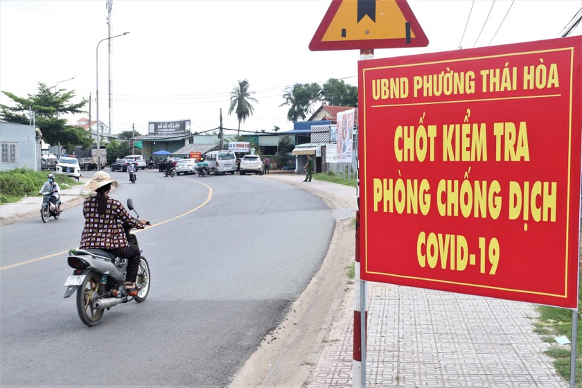 Bình Dương tăng cường công tác phòng, chống và kiểm soát dịch bệnh.