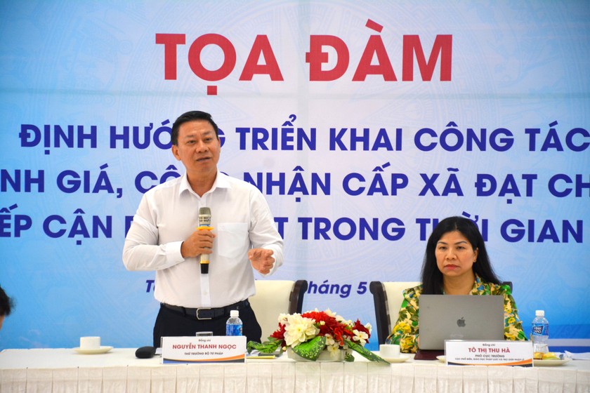 Ông Nguyễn Thanh Ngọc, Ủy viên Ban thường vụ Đảng ủy, Thứ trưởng Bộ Tư pháp chủ trì buổi tọa đàm.