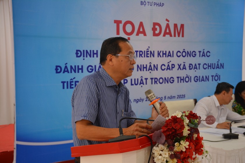 Ông Võ Minh Thưởng, Giám đốc Sở Tư pháp tỉnh Bến Tre. Ông Võ Minh Thưởng, Giám đốc Sở Tư pháp tỉnh Bến Tre.