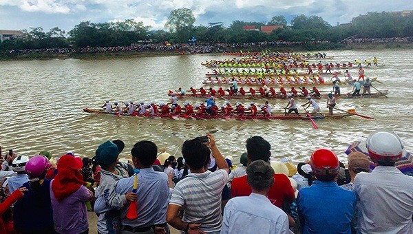 Vòng tranh tài ngày 31/8 với mục đích phân loại 25 thuyền bơi nam ở hai bảng A và bảng B