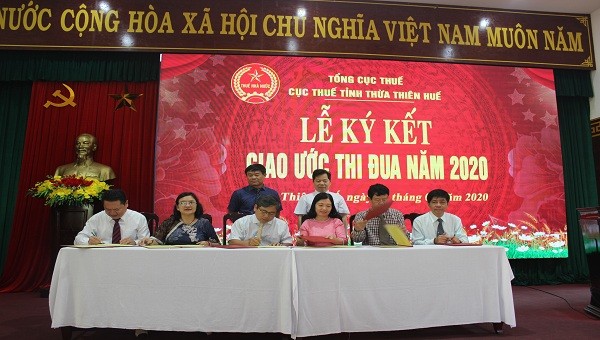 Lễ ký kết giao ước thi đua năm 2020.