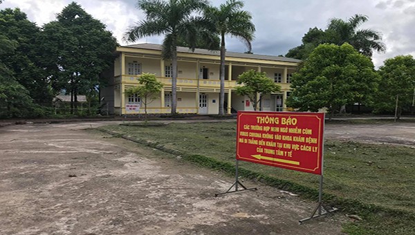 Trung tâm Y tế huyện Tân Lạc (Hòa Bình) thực hiện nghiêm công tác phòng, chống dịch Covid-19.