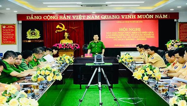 Đại tá Đỗ Tiến Thuỳ, Phó Giám đốc công an tỉnh Tuyên Quang dự và chỉ đạo Hội nghị