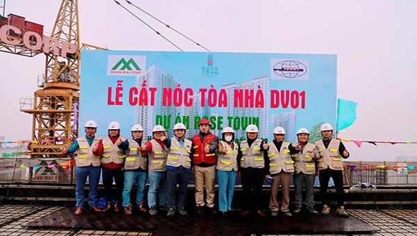 Tòa căn hộ DV01 đã cất nóc, dự kiến sẽ bàn giao cho cư dân vào Quý III/2023.