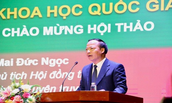 PGS.TS Mai Đức Ngọc, Chủ tịch Hội đồng trường, Học viện Báo chí và Tuyên truyền phát biểu tại hội thảo