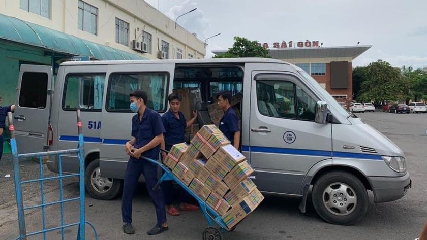 Những lô hàng được chuyển tới vùng dịch bằng đường sắt