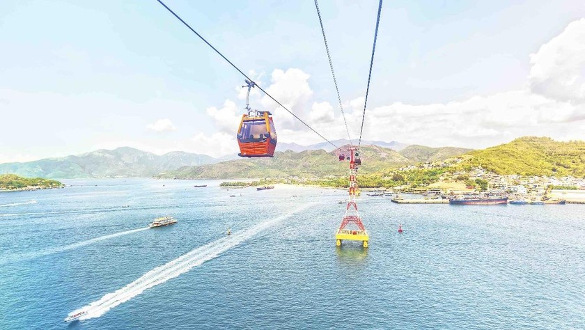 Từ ngày 6 – 15.4.2021, khách hàng có thể đặt mua combo Phú Quốc We Go để bay thẳng từ khắp muôn nơi tới Phú Quốc.
