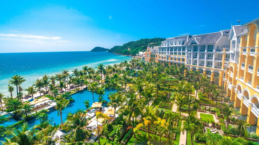 Siêu phẩm nghỉ dưỡng JW Marriott Phu Quoc Emerald Bay của Sun Group tại Nam đảo.