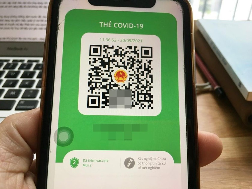 App PC-COVID vừa cập nhật tính năng tự khai kết quả xét nghiệm được cung cấp thông qua mục “Ví giấy tờ”.