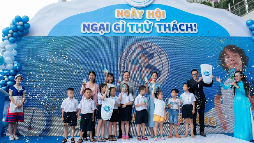 Ngày hội “Ngại gì thử thách” đem đến sân chơi để các bé có những trải nghiệm thú vị và nuôi dưỡng tinh thần mạnh mẽ, ý chí không bỏ cuộc trong hành trình lớn khôn.