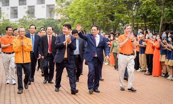 Thủ tướng Chính phủ Phạm Minh Chính thăm và làm việc với trường Đại học FPT.