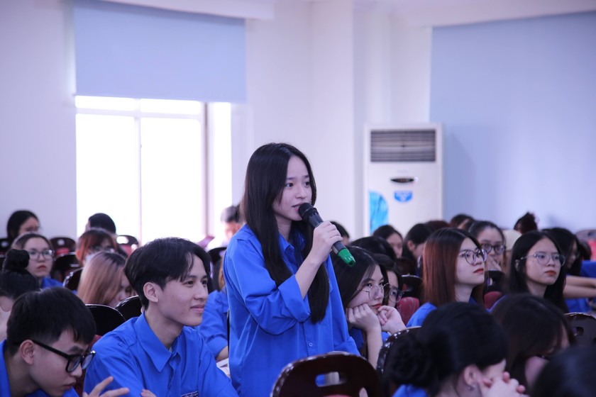 Các bạn trẻ Gen Z cần một hành trang vững vàng trước làn sóng AI. (Ảnh minh họa. Nguồn ảnh: T.Ư Đoàn)