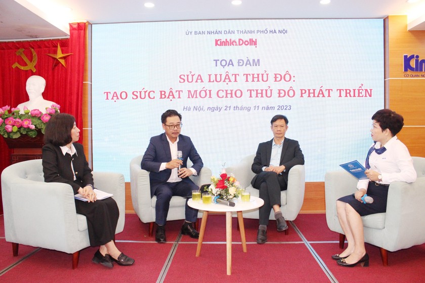 Các đại biểu dự Tọa đàm - Ảnh PV