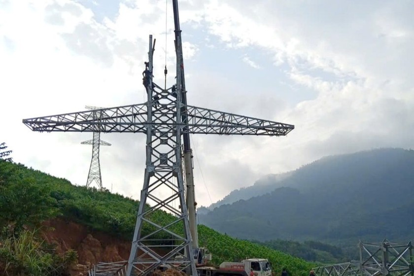 Dự án đường dây 220kV Nậm Sum – Nông Cống phấn đấu hoàn thành trong tháng 10/2024. (Ảnh: EVNNPT)