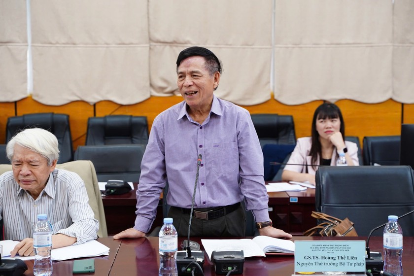 GS.TS Hoàng Thế Liên.