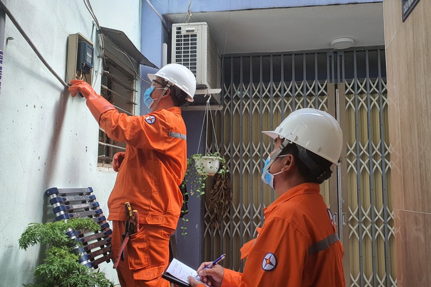 Điện lực TPHCM triển khai kịp thời công tác điều chỉnh giá điện
