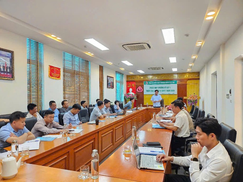 Ban đại diện HĐQT - NHCsXH huyện Lục Yên họp triển khai nhiệm vụ năm 2025.