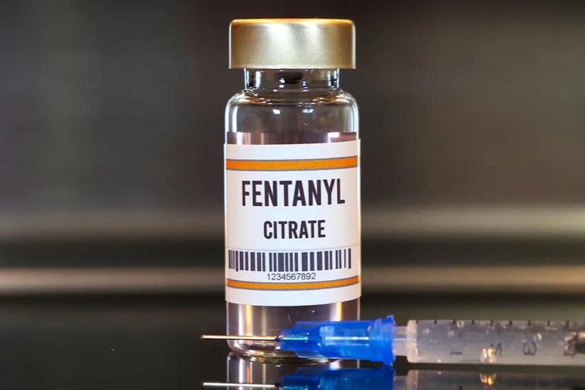 Fentanyl được đánh giá mạnh gấp 80 đến 100 lần so với morphine và khoảng 50 lần so với heroin.