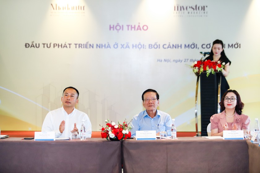 Các chuyên gia tham dự Hội thảo "Đầu tư phát triển nhà ở xã hội: Bối cảnh mới, cơ hội mới".