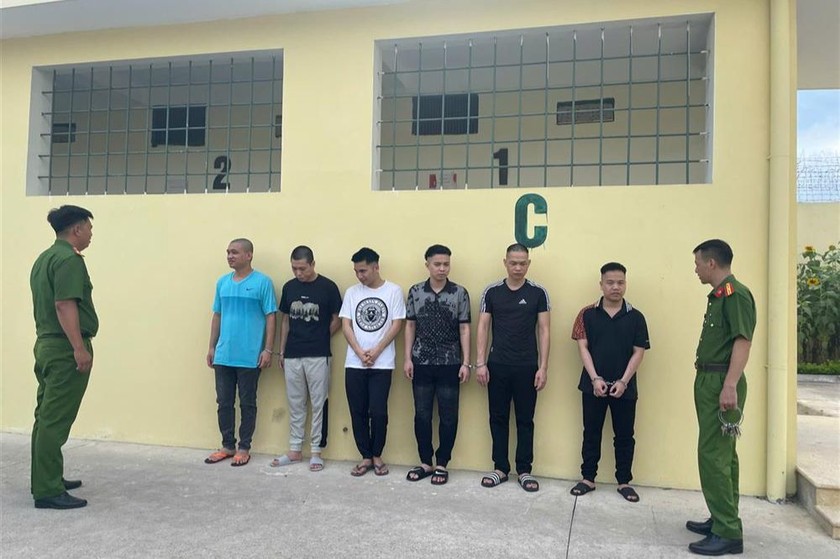 Các đối tượng tại cơ quan điều tra.