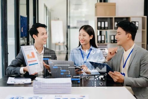 Tại Việt Nam, các doanh nghiệp đang dần nhận ra rằng: kinh doanh tử tế là cách duy nhất để đi đường dài. (Nguồn: Base) 