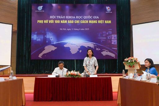 Hội thảo khoa học quốc gia với chủ đề “Phụ nữ với 100 năm Báo chí Cách mạng Việt Nam”.
