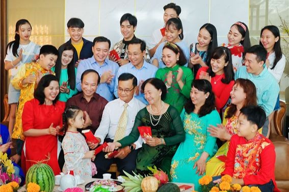 Giữa muôn vàn thách thức đang bủa vây, điều đáng mừng là hệ giá trị gia đình Việt Nam vẫn chưa đánh mất mình. (Ảnh minh họa - Nguồn: Bộ VHTTDL)