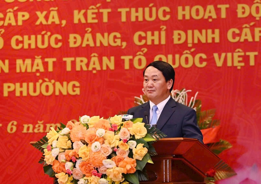 Ông Hầu A Lềnh, Bí thư tỉnh Tuyên Quang mới phát biểu tại Hội nghị.