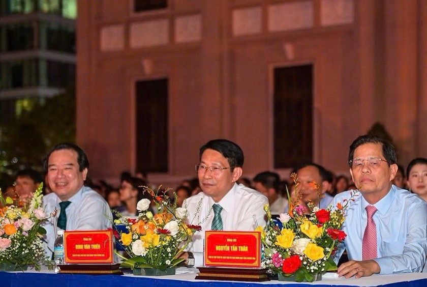 'Nha Trang Say Hi' – Lời chào từ thành phố biển ảnh 2