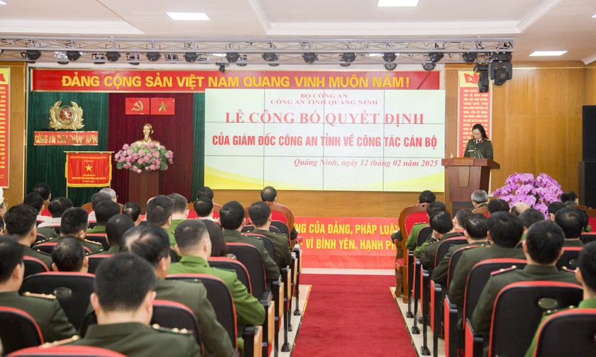 Quang cảnh buổi lễ.